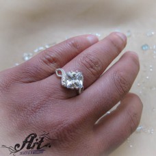 Сребърен дамски пръстен с циркони R-885